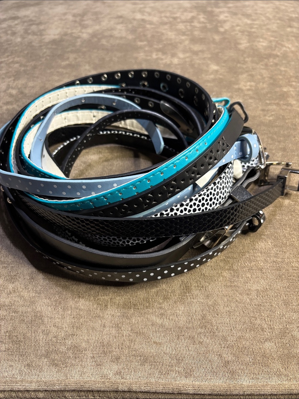 Bundle of 8 Belts, all about 40”.